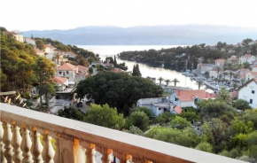 1 Bedroom Beautiful Apartment In Supetar-Splitska